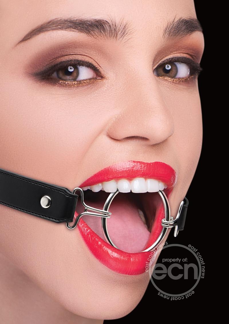 Ouch! Ring Gag XL with Leather Straps